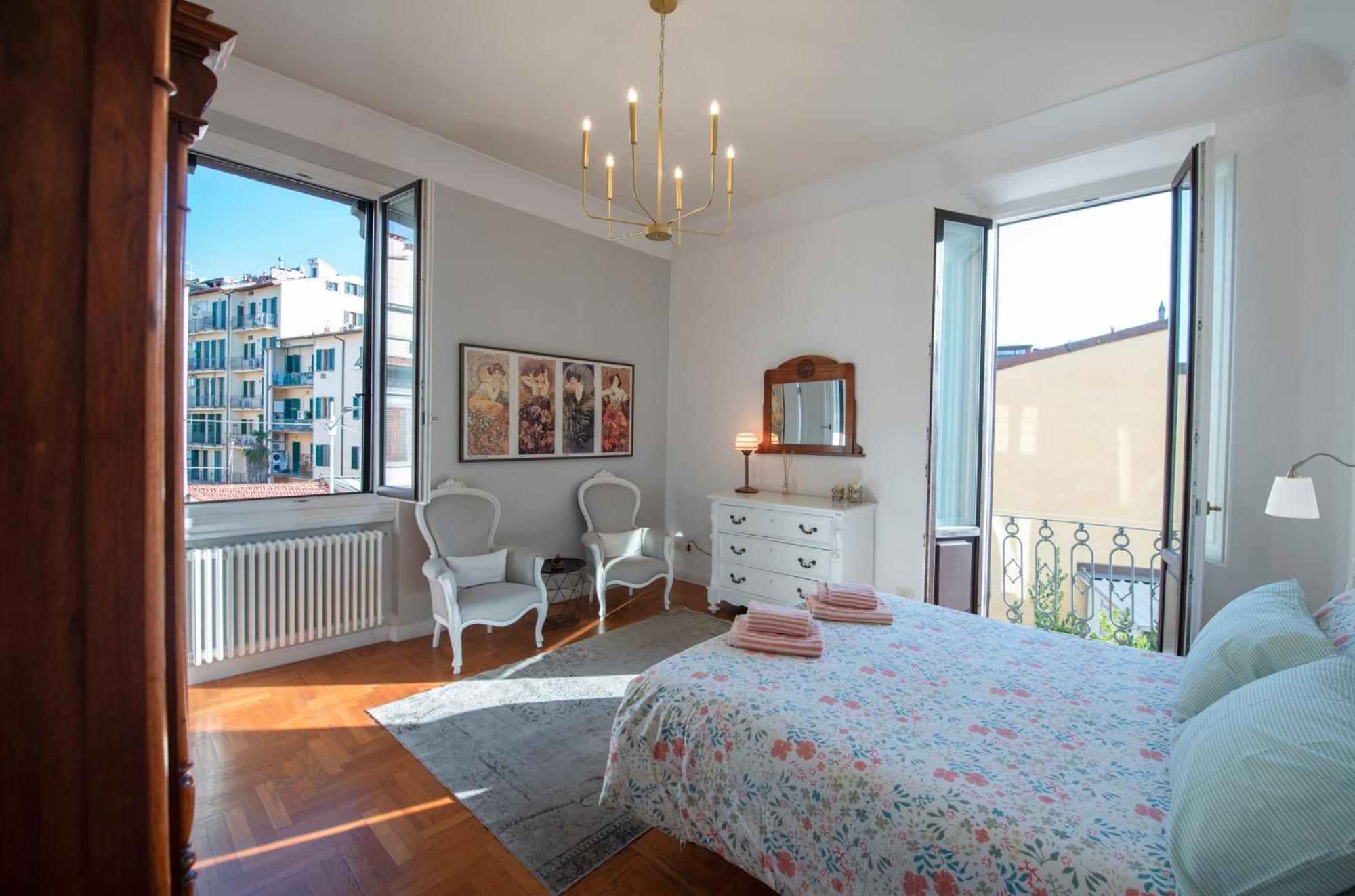 Romantic And Charming Apartments Florence Exterior photo