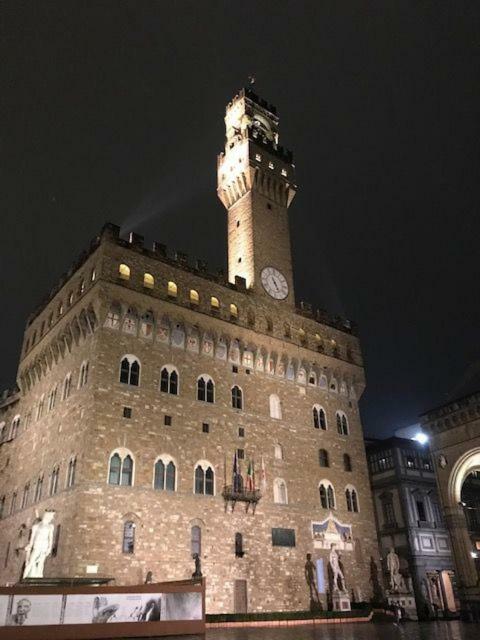 Romantic And Charming Apartments Florence Exterior photo